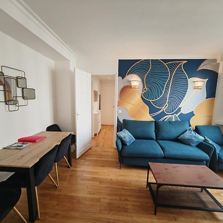 View Sur La Seine Apartment Paris Exterior photo